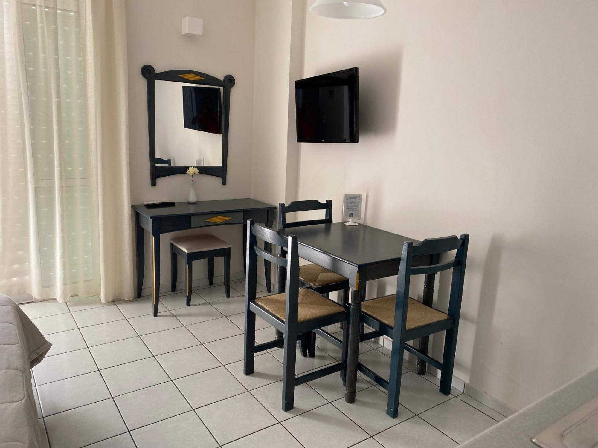 Melitti Hotel Rethymno Zimmer foto